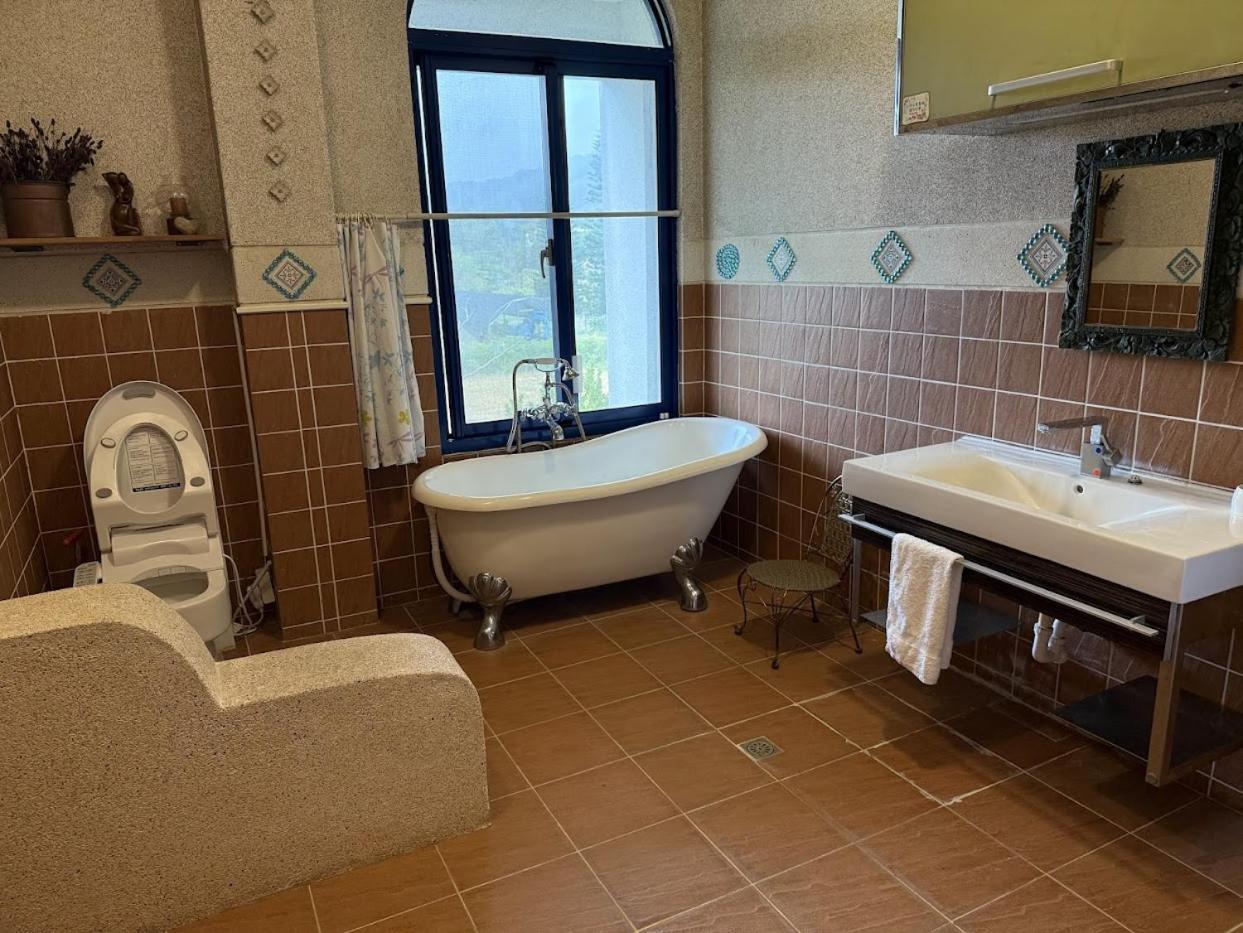 Tuscany Garden B&B Guanxi Екстериор снимка